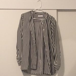 Everlane Black and White Silk Shirt - Size 10
